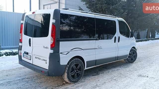 Белый Рено Трафик, объемом двигателя 2 л и пробегом 363 тыс. км за 13350 $, фото 7 на Automoto.ua