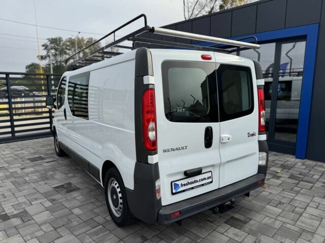 Белый Рено Трафик, объемом двигателя 2 л и пробегом 193 тыс. км за 15500 $, фото 10 на Automoto.ua