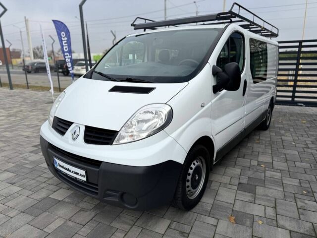 Белый Рено Трафик, объемом двигателя 2 л и пробегом 193 тыс. км за 15500 $, фото 7 на Automoto.ua