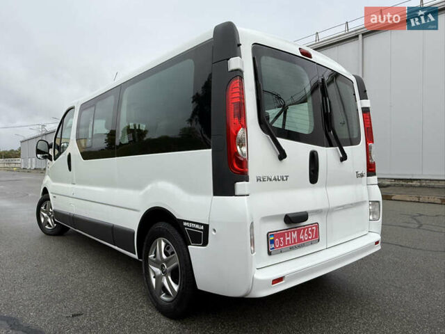 Белый Рено Трафик, объемом двигателя 2 л и пробегом 280 тыс. км за 15800 $, фото 22 на Automoto.ua