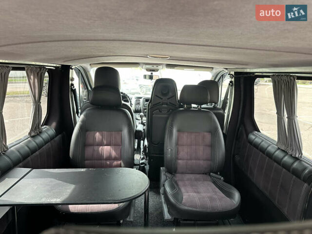 Белый Рено Трафик, объемом двигателя 1.6 л и пробегом 223 тыс. км за 13749 $, фото 33 на Automoto.ua