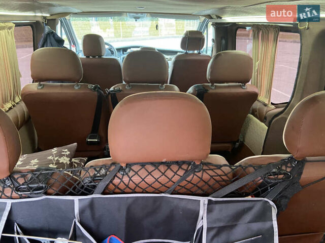 Белый Рено Трафик, объемом двигателя 2 л и пробегом 267 тыс. км за 13200 $, фото 14 на Automoto.ua