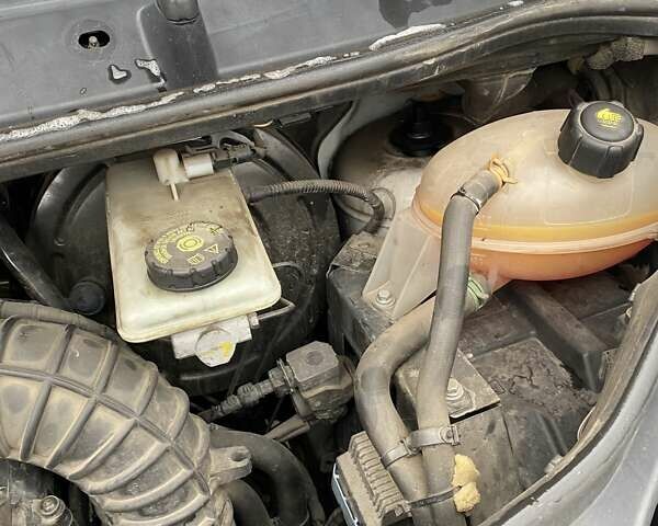 Рено Трафик 2014 в Полтаве на Automoto.ua Белый Рено Трафик, объемом двигателя 2 л и пробегом 360 тыс. км за 10419 $, фото 10 на Automoto.ua