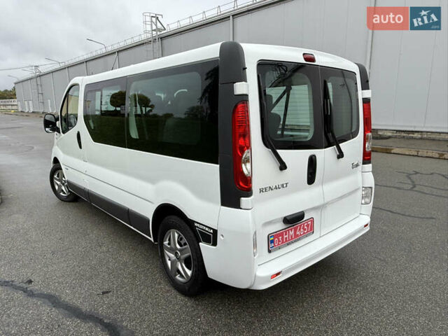 Белый Рено Трафик, объемом двигателя 2 л и пробегом 280 тыс. км за 15800 $, фото 21 на Automoto.ua
