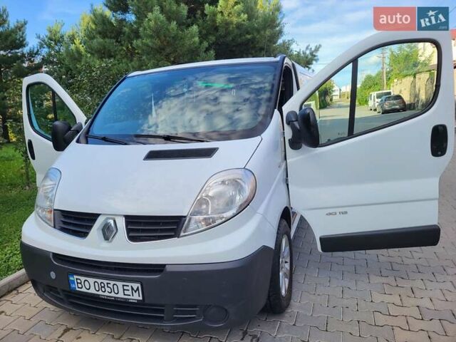 Білий Рено Трафік, об'ємом двигуна 2 л та пробігом 283 тис. км за 14700 $, фото 68 на Automoto.ua