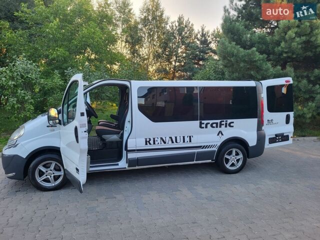 Білий Рено Трафік, об'ємом двигуна 2 л та пробігом 231 тис. км за 14850 $, фото 43 на Automoto.ua