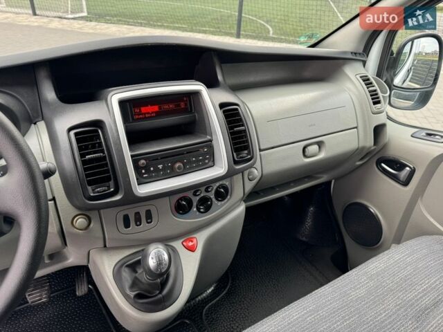 Білий Рено Трафік, об'ємом двигуна 2 л та пробігом 285 тис. км за 14850 $, фото 36 на Automoto.ua