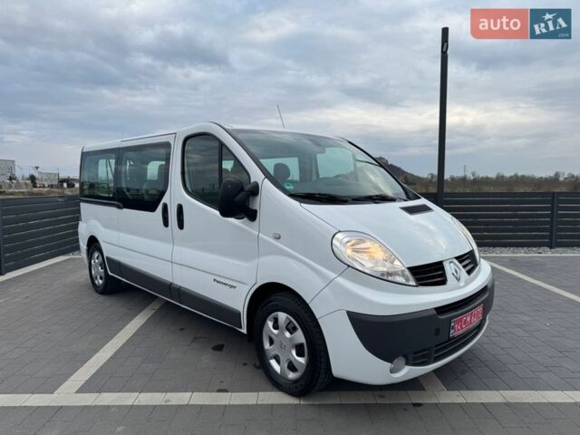 Білий Рено Трафік, об'ємом двигуна 2 л та пробігом 285 тис. км за 14850 $, фото 1 на Automoto.ua