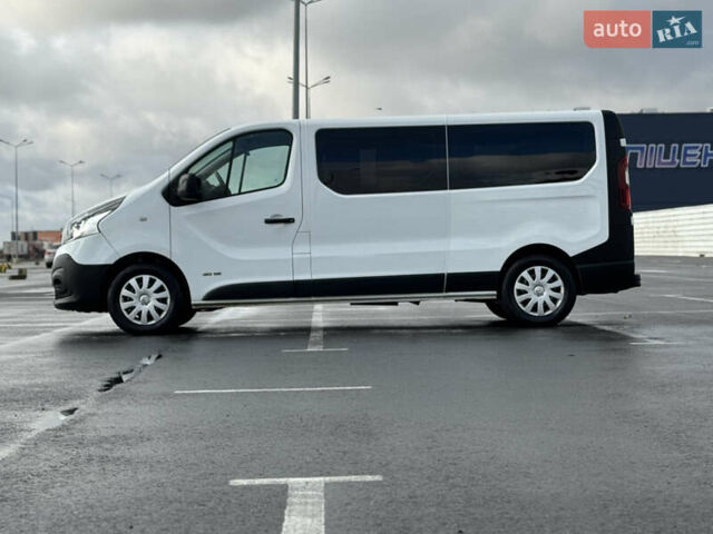 Белый Рено Трафик, объемом двигателя 1.6 л и пробегом 217 тыс. км за 13700 $, фото 48 на Automoto.ua