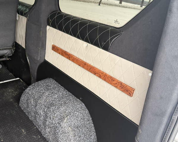 Белый Рено Трафик, объемом двигателя 1.6 л и пробегом 170 тыс. км за 22000 $, фото 21 на Automoto.ua