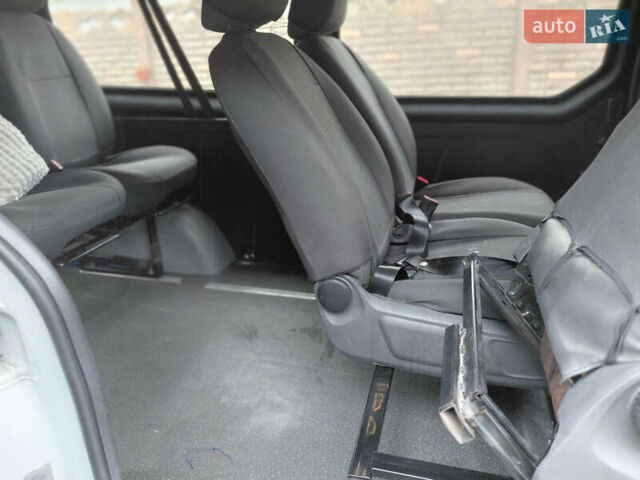 Белый Рено Трафик, объемом двигателя 1.6 л и пробегом 317 тыс. км за 13700 $, фото 26 на Automoto.ua