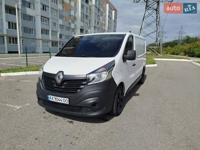 Білий Рено Трафік, об'ємом двигуна 1.6 л та пробігом 320 тис. км за 10000 $, фото 7 на Automoto.ua