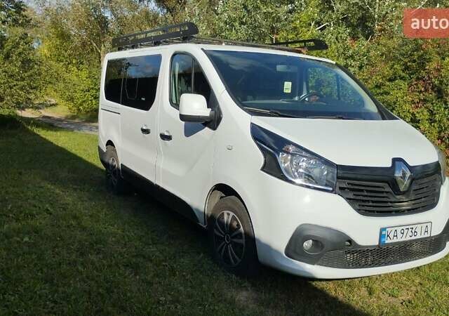 Білий Рено Трафік, об'ємом двигуна 1.6 л та пробігом 300 тис. км за 14000 $, фото 7 на Automoto.ua