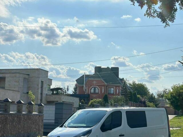 Белый Рено Трафик, объемом двигателя 1.6 л и пробегом 262 тыс. км за 13700 $, фото 4 на Automoto.ua