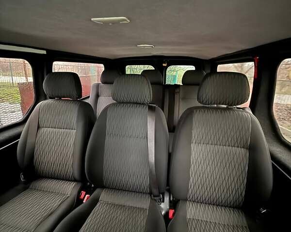 Белый Рено Трафик, объемом двигателя 1.6 л и пробегом 155 тыс. км за 16300 $, фото 6 на Automoto.ua