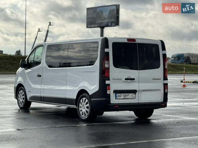 Белый Рено Трафик, объемом двигателя 1.6 л и пробегом 217 тыс. км за 13700 $, фото 46 на Automoto.ua