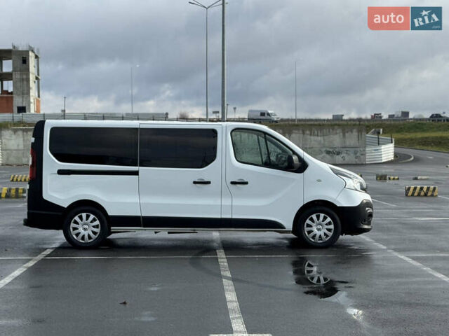 Белый Рено Трафик, объемом двигателя 1.6 л и пробегом 217 тыс. км за 13700 $, фото 8 на Automoto.ua