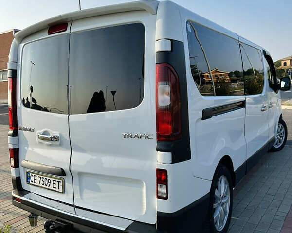 Білий Рено Трафік, об'ємом двигуна 1.6 л та пробігом 400 тис. км за 13555 $, фото 4 на Automoto.ua