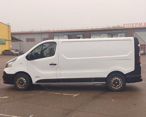 Белый Рено Трафик, объемом двигателя 1.6 л и пробегом 220 тыс. км за 11900 $, фото 3 на Automoto.ua