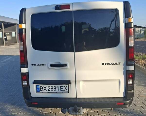 Білий Рено Трафік, об'ємом двигуна 1.6 л та пробігом 202 тис. км за 16800 $, фото 10 на Automoto.ua