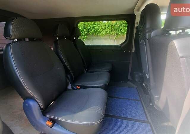 Белый Рено Трафик, объемом двигателя 1.6 л и пробегом 179 тыс. км за 15300 $, фото 10 на Automoto.ua