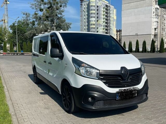 Білий Рено Трафік, об'ємом двигуна 1.6 л та пробігом 302 тис. км за 13500 $, фото 2 на Automoto.ua