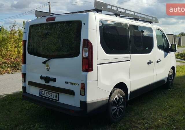 Білий Рено Трафік, об'ємом двигуна 1.6 л та пробігом 300 тис. км за 14000 $, фото 10 на Automoto.ua