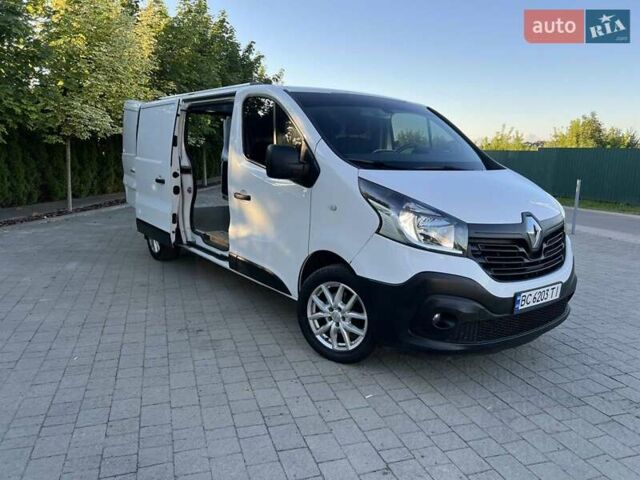 Білий Рено Трафік, об'ємом двигуна 1.6 л та пробігом 218 тис. км за 12800 $, фото 6 на Automoto.ua