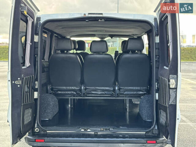 Белый Рено Трафик, объемом двигателя 1.6 л и пробегом 217 тыс. км за 13700 $, фото 84 на Automoto.ua