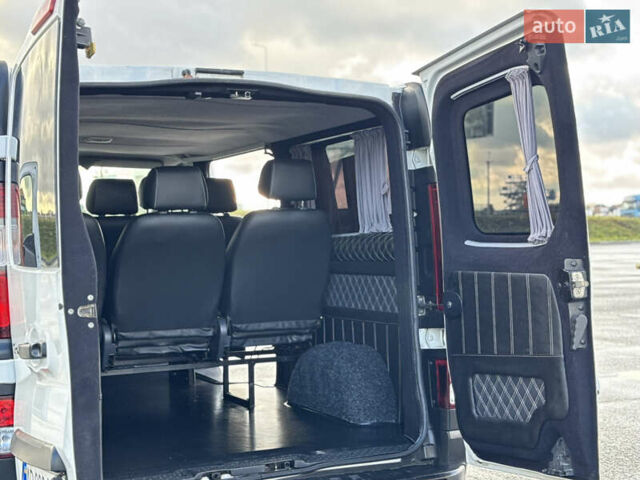 Белый Рено Трафик, объемом двигателя 1.6 л и пробегом 217 тыс. км за 13700 $, фото 79 на Automoto.ua