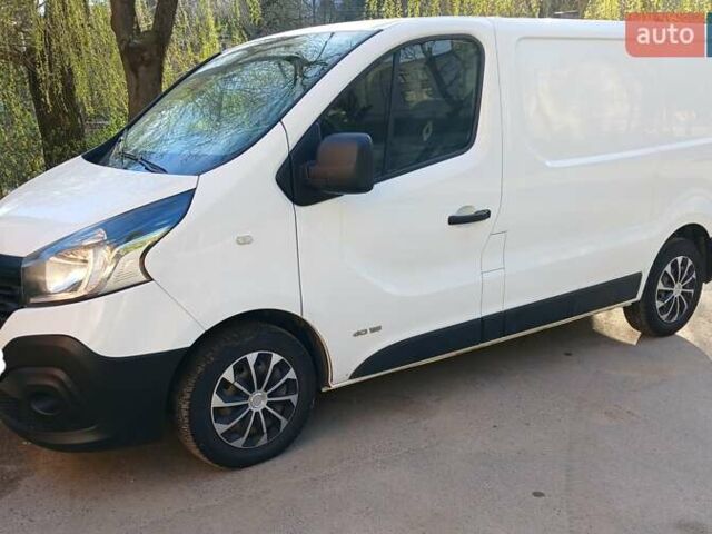 Білий Рено Трафік, об'ємом двигуна 1.6 л та пробігом 207 тис. км за 10980 $, фото 5 на Automoto.ua