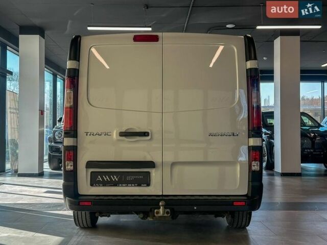 Білий Рено Трафік, об'ємом двигуна 1.6 л та пробігом 163 тис. км за 15900 $, фото 12 на Automoto.ua