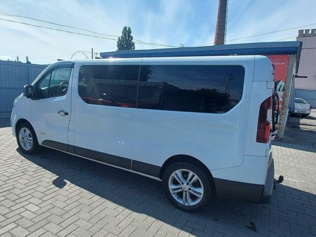 Білий Рено Трафік, об'ємом двигуна 1.6 л та пробігом 280 тис. км за 15500 $, фото 14 на Automoto.ua