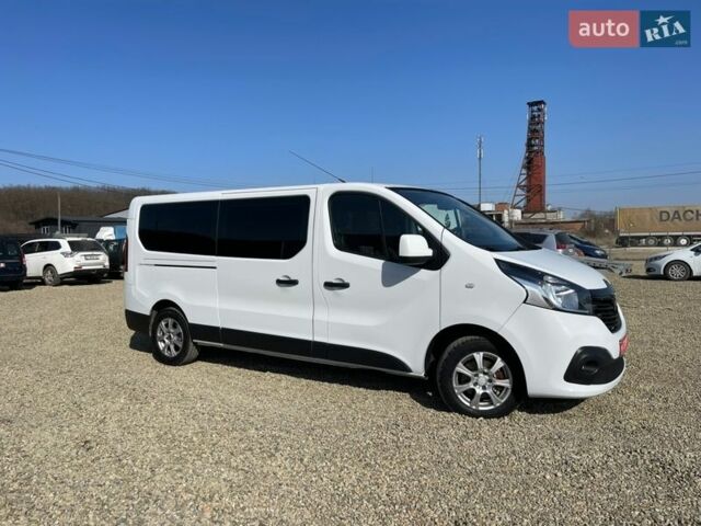 Белый Рено Трафик, объемом двигателя 1.6 л и пробегом 264 тыс. км за 13900 $, фото 2 на Automoto.ua