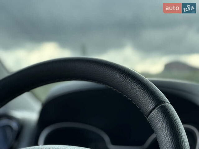 Белый Рено Трафик, объемом двигателя 1.6 л и пробегом 217 тыс. км за 13700 $, фото 60 на Automoto.ua