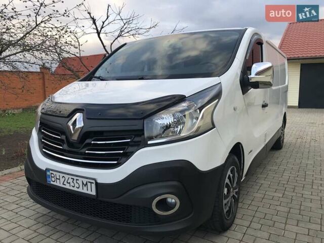 Белый Рено Трафик, объемом двигателя 1.6 л и пробегом 298 тыс. км за 12500 $, фото 29 на Automoto.ua
