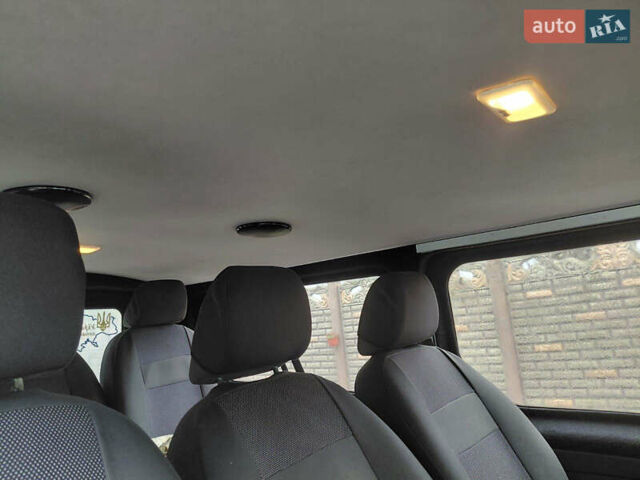 Белый Рено Трафик, объемом двигателя 1.6 л и пробегом 317 тыс. км за 13700 $, фото 27 на Automoto.ua