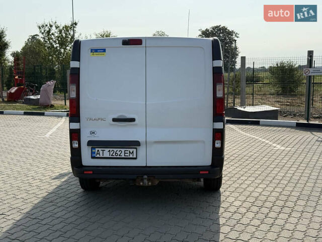 Білий Рено Трафік, об'ємом двигуна 1.6 л та пробігом 230 тис. км за 10950 $, фото 17 на Automoto.ua