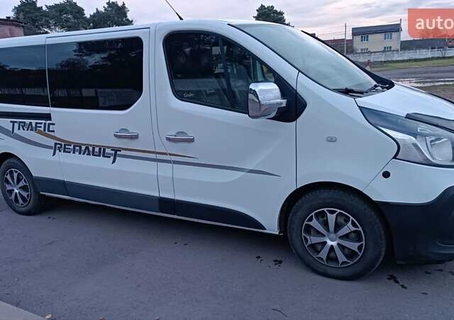 Рено Трафік 2016 у Сарнах на Automoto.ua Білий Рено Трафік, об'ємом двигуна 1.6 л та пробігом 187 тис. км за 13750 $, фото 2 на Automoto.ua