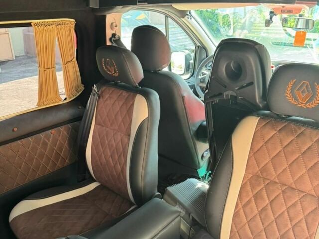 Білий Рено Трафік, об'ємом двигуна 1.6 л та пробігом 3 тис. км за 15000 $, фото 7 на Automoto.ua