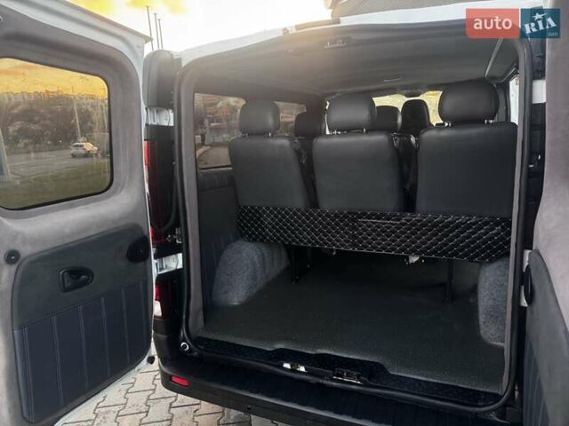 Белый Рено Трафик, объемом двигателя 1.6 л и пробегом 219 тыс. км за 13500 $, фото 37 на Automoto.ua