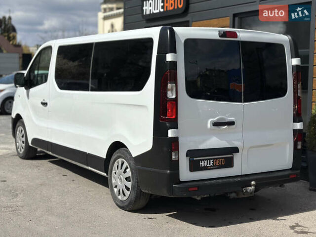 Белый Рено Трафик, объемом двигателя 1.6 л и пробегом 247 тыс. км за 16400 $, фото 8 на Automoto.ua