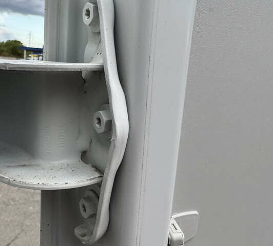 Белый Рено Трафик, объемом двигателя 1.6 л и пробегом 245 тыс. км за 13150 $, фото 37 на Automoto.ua