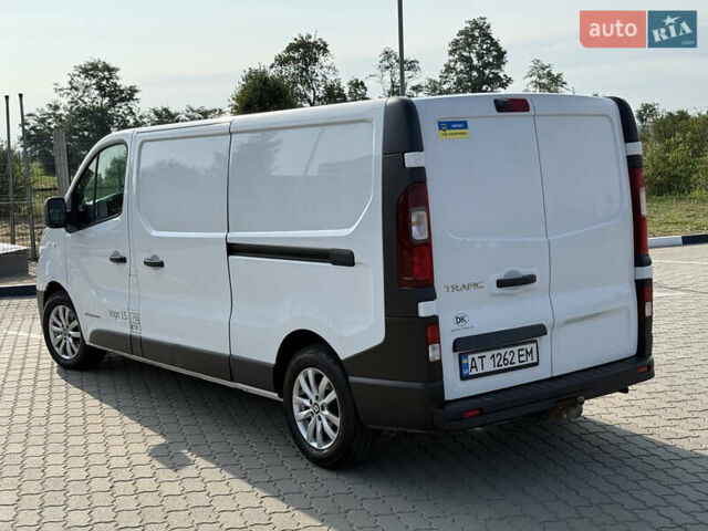 Білий Рено Трафік, об'ємом двигуна 1.6 л та пробігом 230 тис. км за 10950 $, фото 10 на Automoto.ua