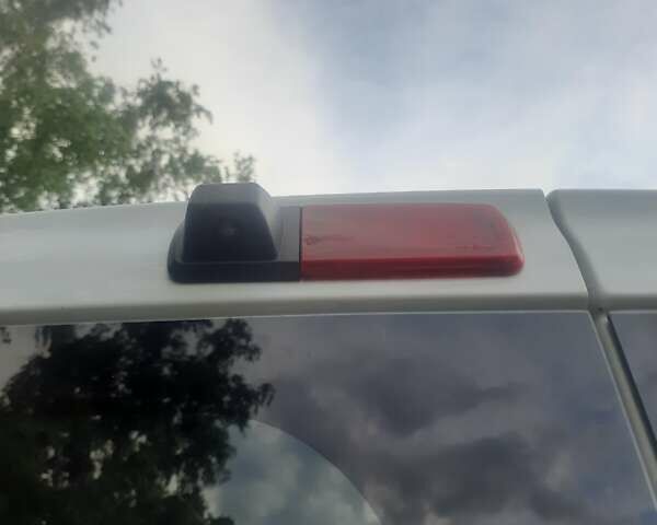 Белый Рено Трафик, объемом двигателя 1.6 л и пробегом 220 тыс. км за 16200 $, фото 22 на Automoto.ua