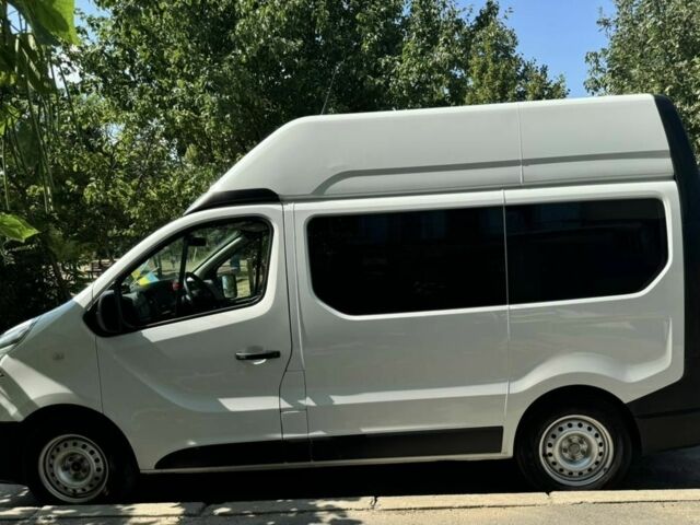 Білий Рено Трафік, об'ємом двигуна 1.6 л та пробігом 3 тис. км за 15000 $, фото 8 на Automoto.ua