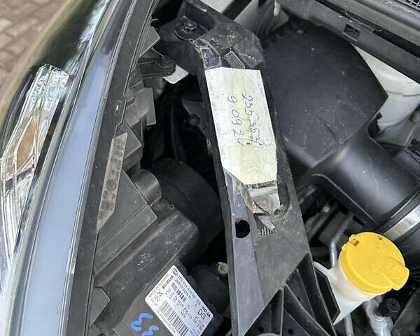 Білий Рено Трафік, об'ємом двигуна 1.6 л та пробігом 272 тис. км за 14100 $, фото 33 на Automoto.ua