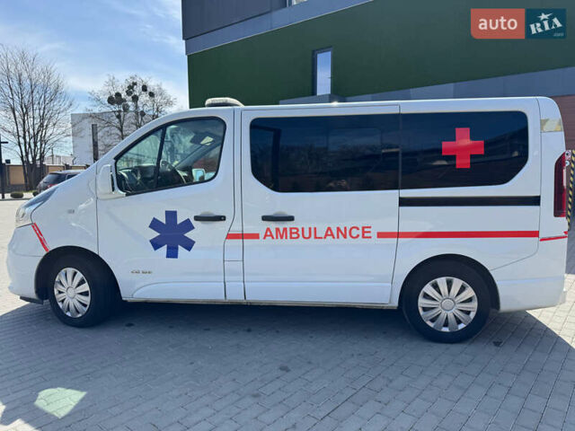 Белый Рено Трафик, объемом двигателя 1.6 л и пробегом 39 тыс. км за 19900 $, фото 11 на Automoto.ua