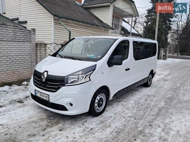 Белый Рено Трафик, объемом двигателя 1.6 л и пробегом 280 тыс. км за 16400 $, фото 1 на Automoto.ua