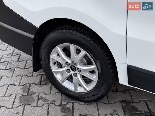 Белый Рено Трафик, объемом двигателя 1.6 л и пробегом 219 тыс. км за 13500 $, фото 23 на Automoto.ua